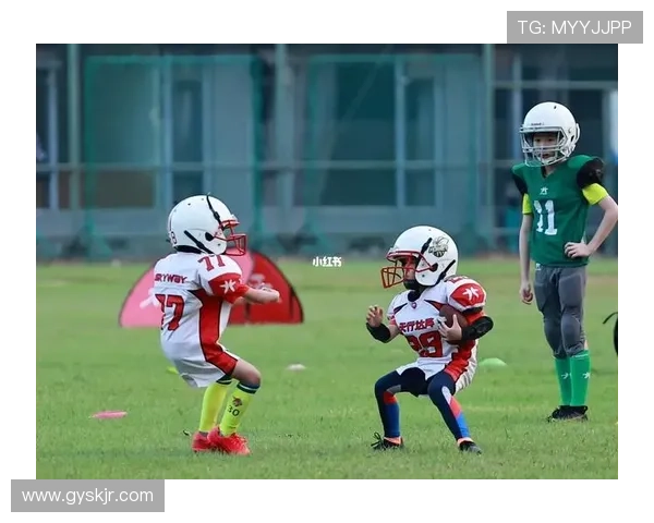 橄榄球训练技巧与方法探索提升运动员技术与体能的全方位策略